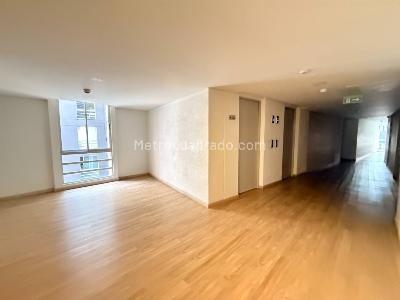 Apartamento en arriendo en Candelaria, Bogotá · foto 10 de 20