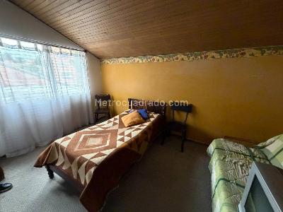 Casa de 4 alcobas en venta en Niza Suba, Bogotá, 287 m² · foto 7 de 19