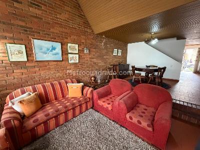Casa de 4 alcobas en venta en Niza Suba, Bogotá, 287 m² · foto 12 de 19