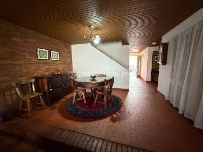 Casa de 4 alcobas en venta en Niza Suba, Bogotá, 287 m² · foto 14 de 19