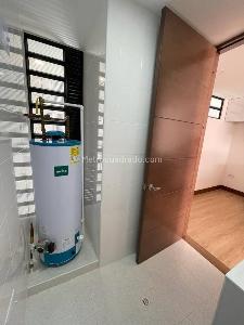 Apartamento de 1 alcoba en arriendo en Chico Navarra, Bogotá, 54 m² · foto 13 de 15