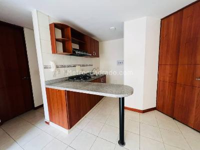 Apartamento de 2 alcobas en venta en Chapinero Occidental, Bogotá, 38 m² · foto 2 de 20