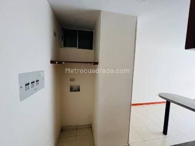 Apartamento de 2 alcobas en venta en Chapinero Occidental, Bogotá, 38 m² · foto 4 de 20