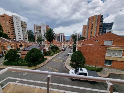 Casa de 4 alcobas en arriendo en El Tesoro, Medellín, 330 m² · foto 8 de 20