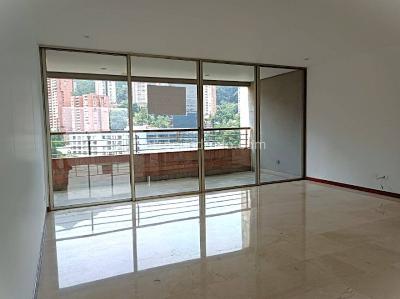 Apartamento en arriendo en La Tomatera, Medellín · foto 2 de 20