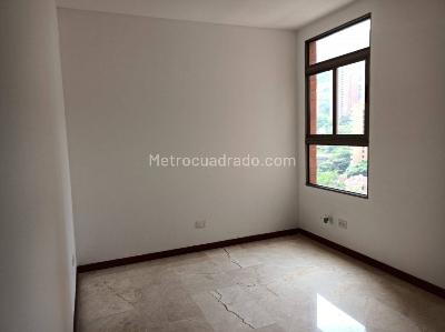 Apartamento en arriendo en La Tomatera, Medellín · foto 15 de 20