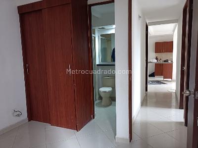 Apartamento en venta en Viviendas Del Sur, Itagüí · foto 6 de 18