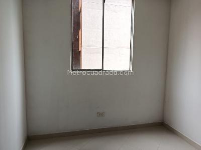 Apartamento en venta en Viviendas Del Sur, Itagüí · foto 8 de 18