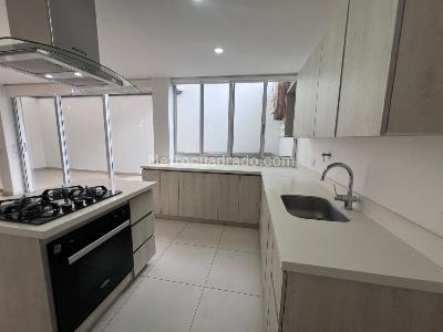 Casa de 3 alcobas en venta en Gualanday, Rionegro, 163 m² · foto 4 de 20