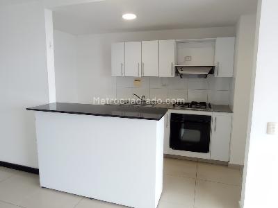 Apartamento de 2 alcobas en arriendo en Los Balsos, Medellín, 86 m² · foto 2 de 15