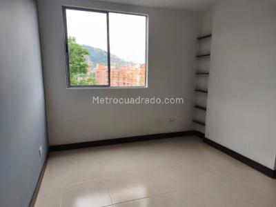 Apartamento en arriendo en Loma Del Escobero, Envigado · foto 10 de 17