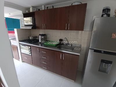 Apartamento de 3 alcobas en venta en El Rincon, Medellín, 68 m² · foto 6 de 20