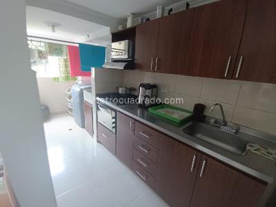 Apartamento de 3 alcobas en venta en El Rincon, Medellín, 68 m² · foto 7 de 20