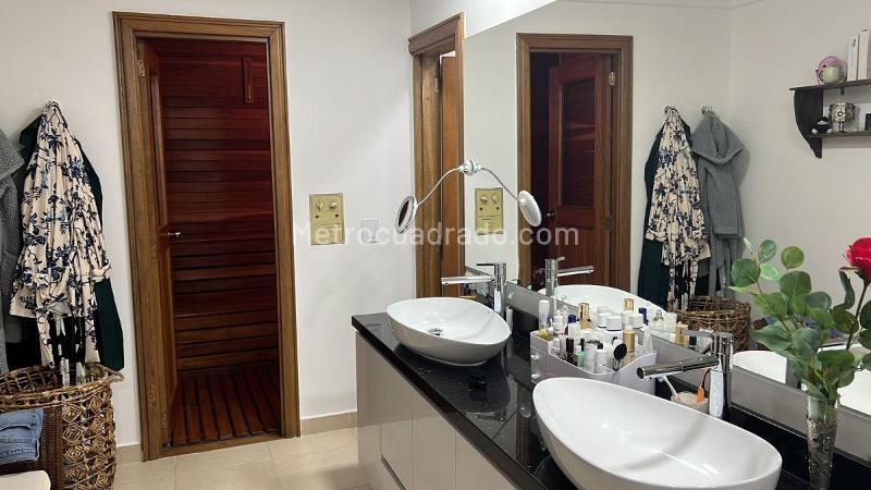 Apartamento Hermoso de 4 Alcobas en Loma de Los González - 9
