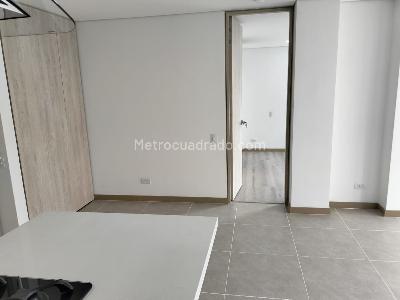 Apartamento en arriendo en Loma De Las Brujas, Envigado · foto 7 de 18