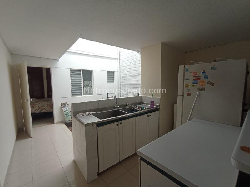 Commercial House for Rent in Los Colores - 2