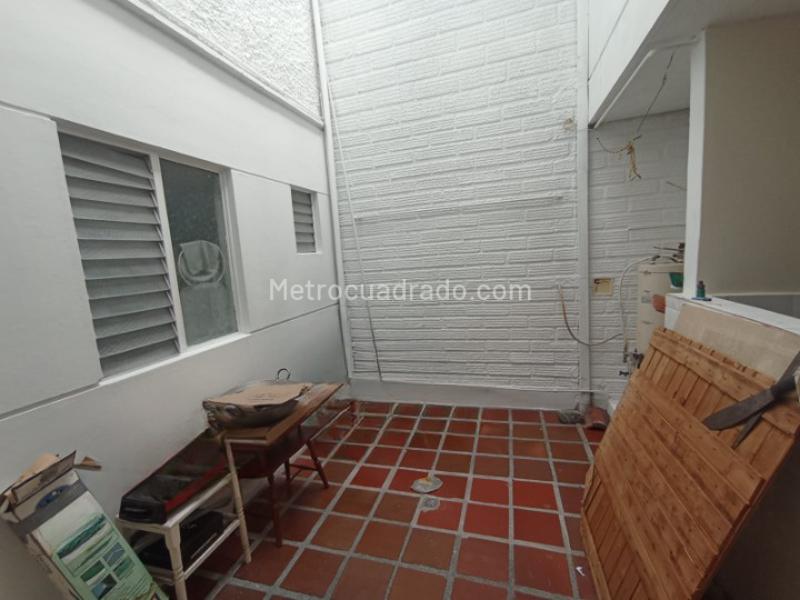 Commercial House for Rent in Los Colores - 4