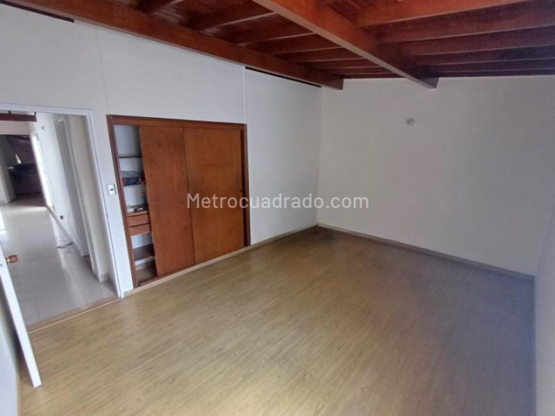 Commercial House for Rent in Los Colores - 6