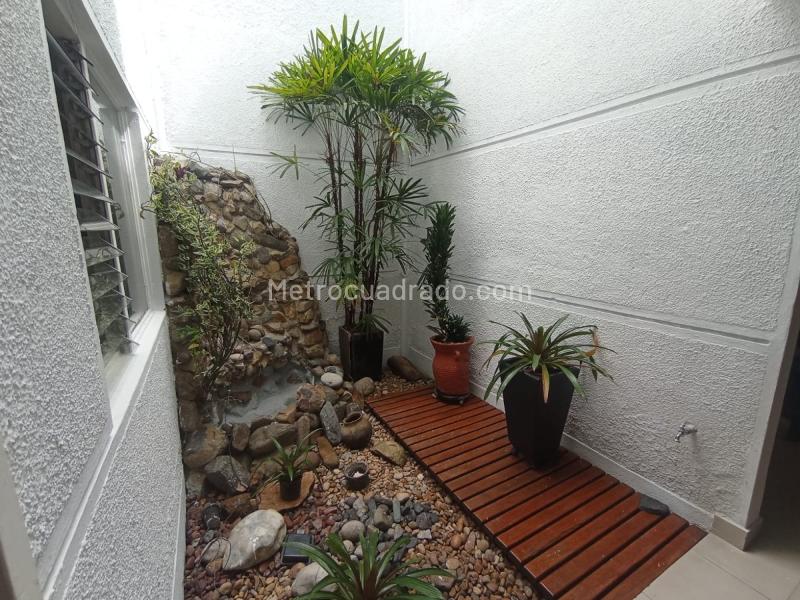 Commercial House for Rent in Los Colores - 7