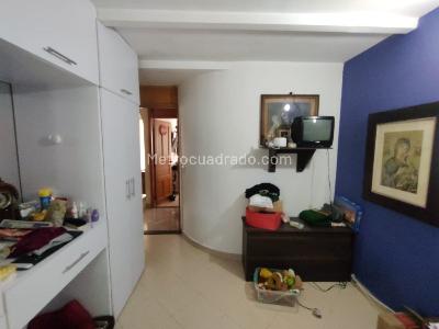 Apartamento de 5 alcobas en venta en Patio Bonito, Medellín, 180 m² · foto 15 de 20