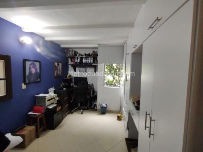 Apartamento de 5 alcobas en venta en Patio Bonito, Medellín, 180 m² · foto 16 de 20