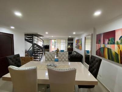Apartamento de 4 alcobas en venta en Laureles, Medellín, 176 m² · foto 5 de 20