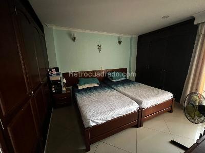 Apartamento de 4 alcobas en venta en Laureles, Medellín, 176 m² · foto 13 de 20