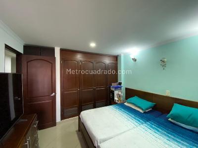 Apartamento de 4 alcobas en venta en Laureles, Medellín, 176 m² · foto 14 de 20
