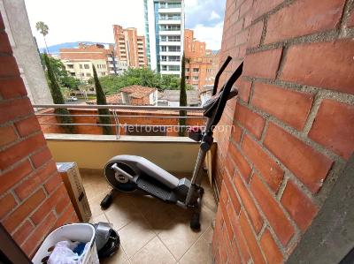 Apartamento de 4 alcobas en venta en Laureles, Medellín, 176 m² · foto 20 de 20