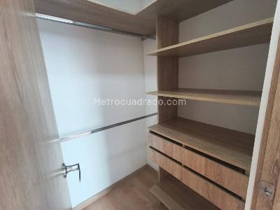 Apartamento de 2 alcobas en arriendo en San Remo, Sabaneta, 70 m² · foto 9 de 18