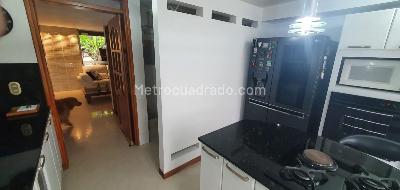 Casa de 4 alcobas en venta en El Poblado, Medellín, 175 m² · foto 4 de 13