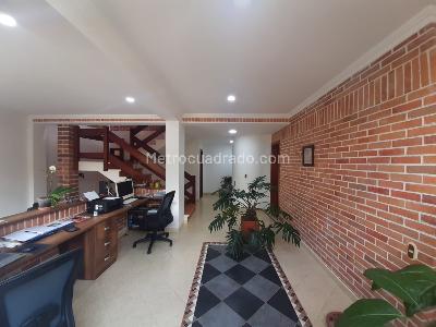 Casa de 4 alcobas en venta en Vereda San Jose, Sabaneta, 284 m² · foto 20 de 20