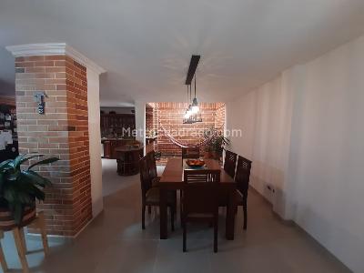 Casa de 4 alcobas en venta en Vereda San Jose, Sabaneta, 284 m² · foto 4 de 20