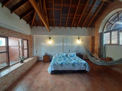 Casa de 4 alcobas en venta en Vereda San Jose, Sabaneta, 284 m² · foto 12 de 20
