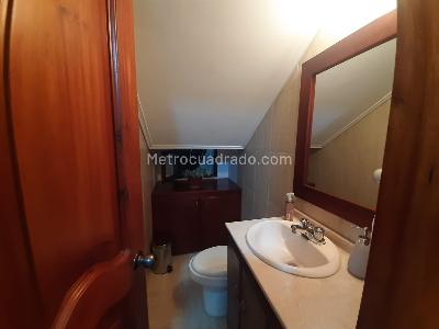 Casa de 4 alcobas en venta en Vereda San Jose, Sabaneta, 284 m² · foto 14 de 20