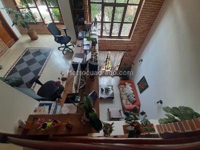 Casa de 4 alcobas en venta en Vereda San Jose, Sabaneta, 284 m² · foto 18 de 20