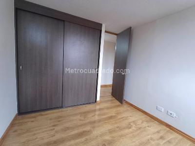 Apartamento de 3 alcobas en arriendo en Los Colegios, Rionegro, 76 m² · foto 9 de 19