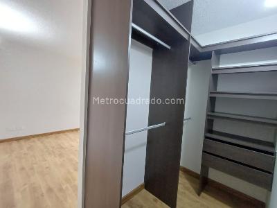 Apartamento de 3 alcobas en arriendo en Los Colegios, Rionegro, 76 m² · foto 12 de 19