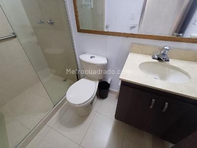 Apartamento de 3 alcobas en arriendo en Los Colegios, Rionegro, 76 m² · foto 14 de 19