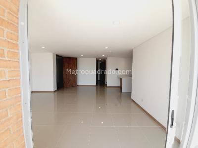 Apartamento en venta en El Portal, Envigado · foto 5 de 20