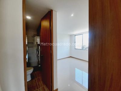 Apartamento en venta en El Portal, Envigado · foto 11 de 20