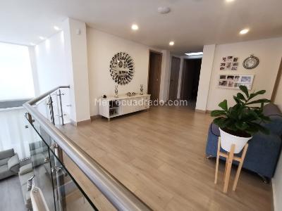 Casa de 4 alcobas en venta en Vereda Cañaveralejo, Sabaneta, 696 m² · foto 3 de 15