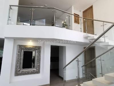 Casa de 4 alcobas en venta en Vereda Cañaveralejo, Sabaneta, 696 m² · foto 4 de 15