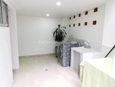 Casa de 4 alcobas en venta en Vereda Cañaveralejo, Sabaneta, 696 m² · foto 11 de 15