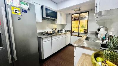 Casa de 3 alcobas en venta en Loma Del Chocho, Envigado, 186 m² · foto 7 de 20
