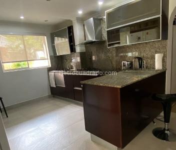 Casa de 5 alcobas en venta en Las Palmas, Medellín, 554 m² · foto 7 de 20