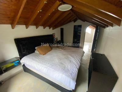 Casa de 5 alcobas en venta en Las Palmas, Medellín, 554 m² · foto 11 de 20