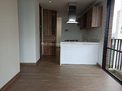 Apartaestudio en arriendo en Ciudad Del Rio, Medellín, 52 m² · foto 2 de 20