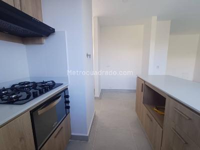 Apartamento de 3 alcobas en arriendo en Los Colegios, Rionegro, 76 m² · foto 2 de 14