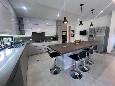 Casa de 3 alcobas en venta en Rionegro, Rionegro, 1920 m² · foto 5 de 20